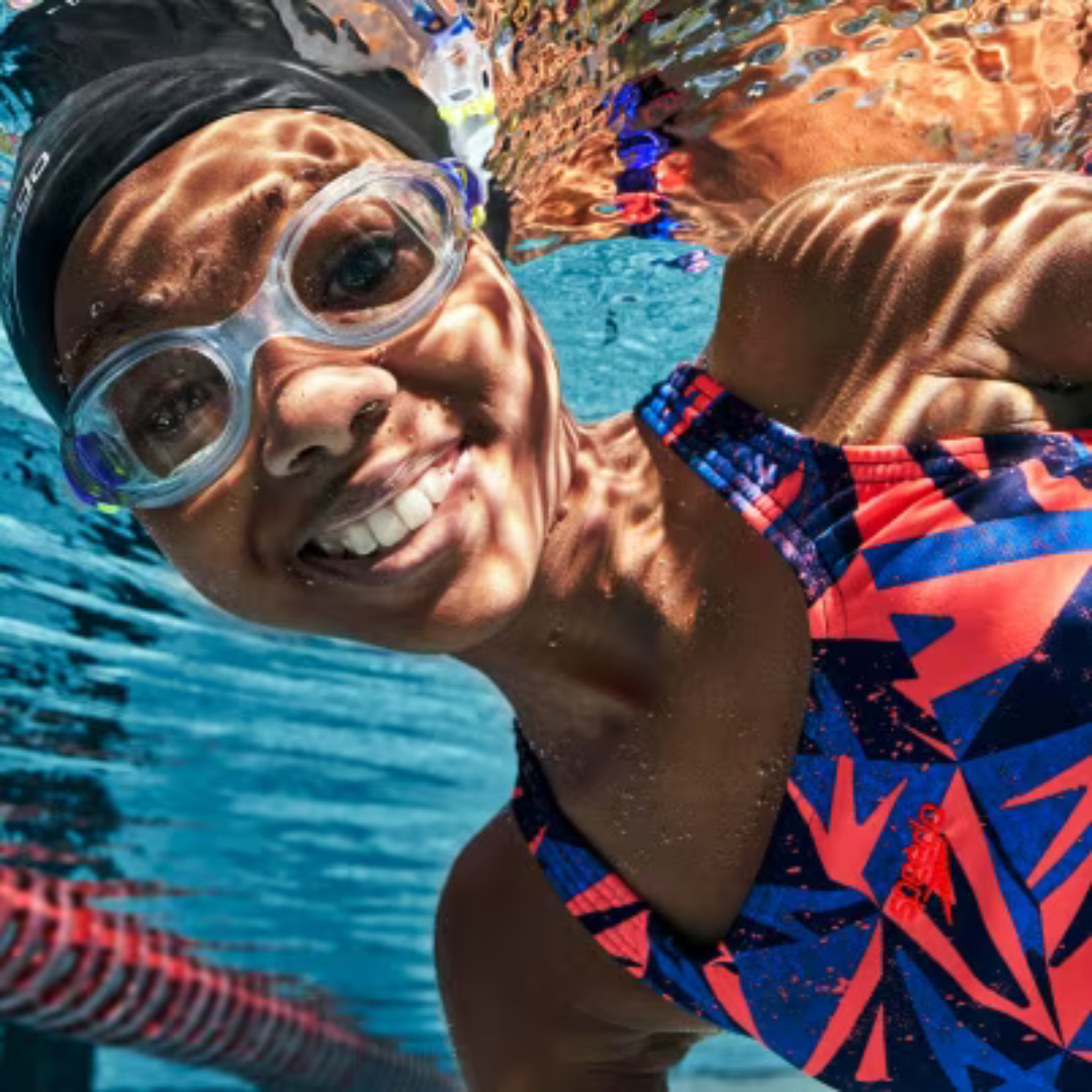 MAKE A SPLASH WITH SPORTS DIRECT Westend Shopping